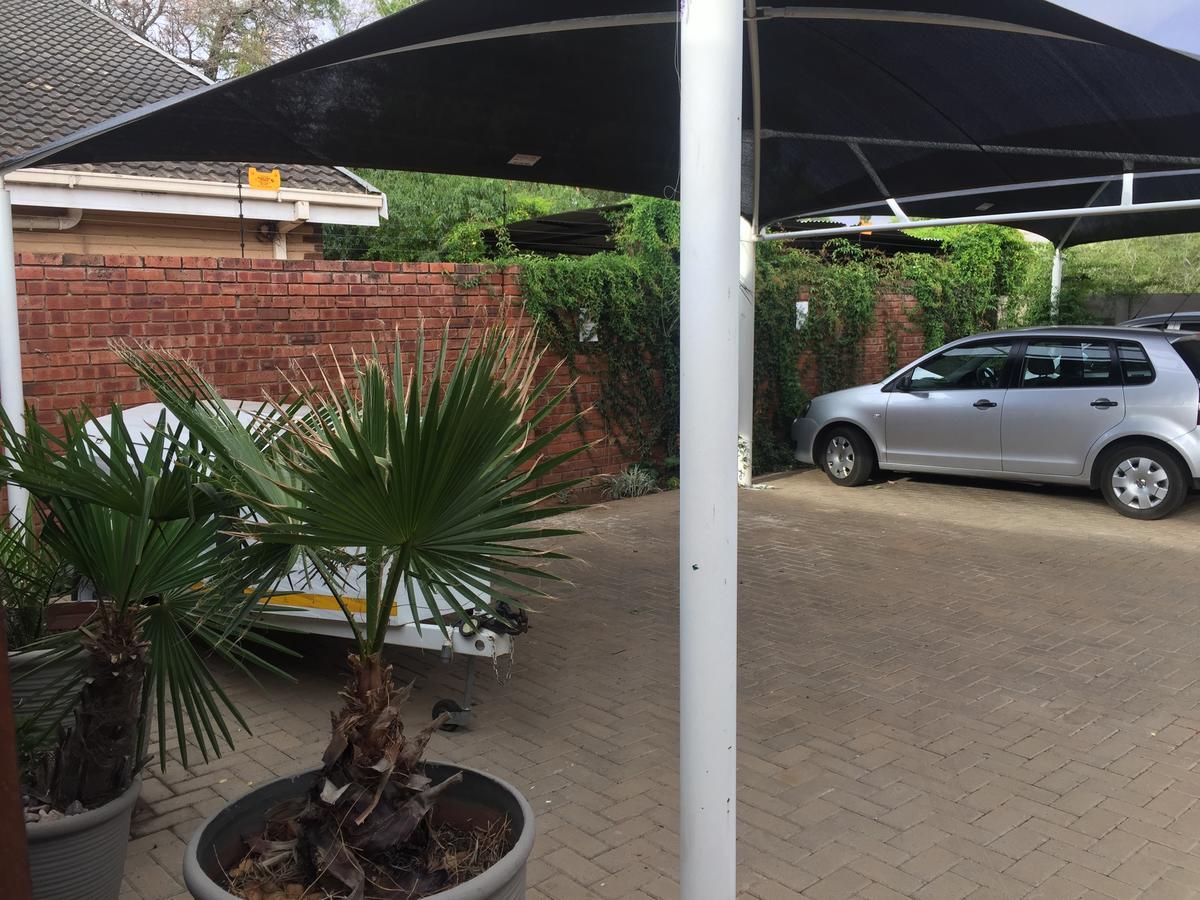 80 On Benade Apartment Bloemfontein Exterior photo